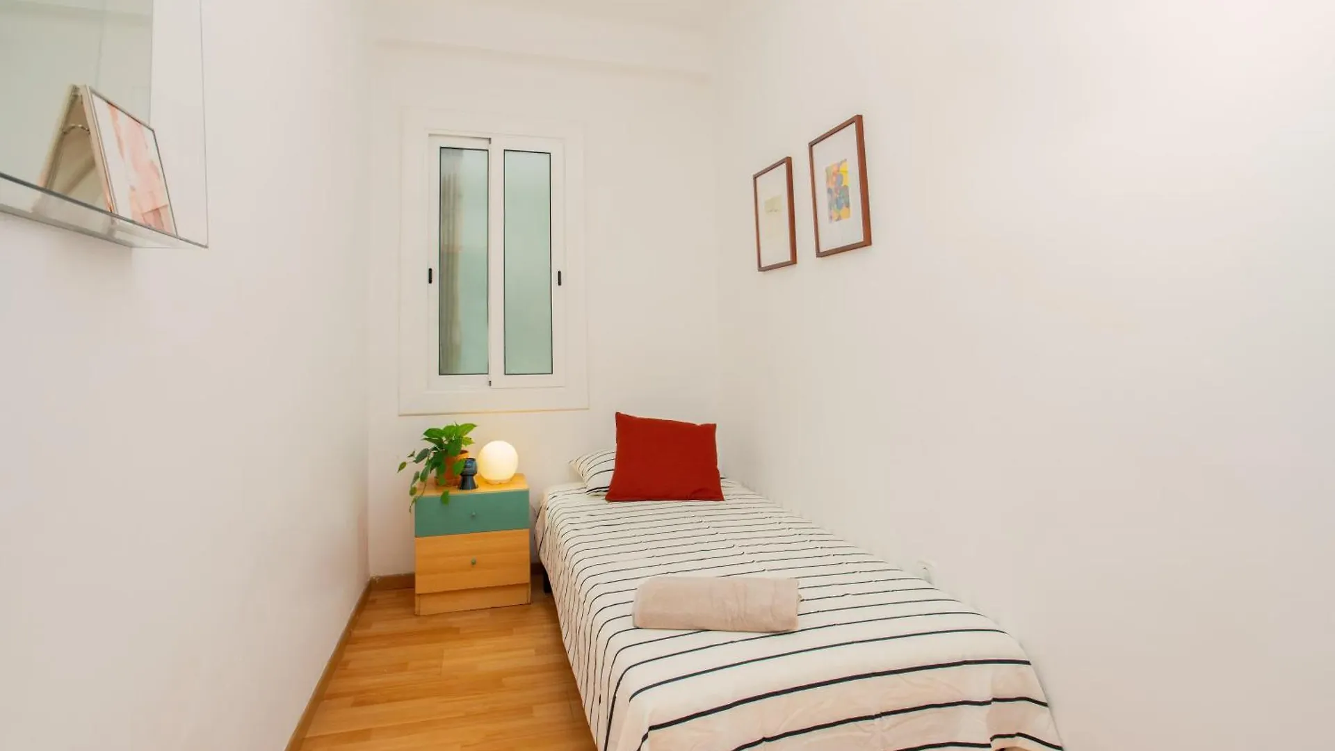 Bright Apartments Center Eixample Barcelona Spain